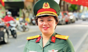 Đại tá Kiều Thanh Thúy trả lời câu hỏi doanh thu 700 tỷ của 'Mưa đỏ' về đâu?
