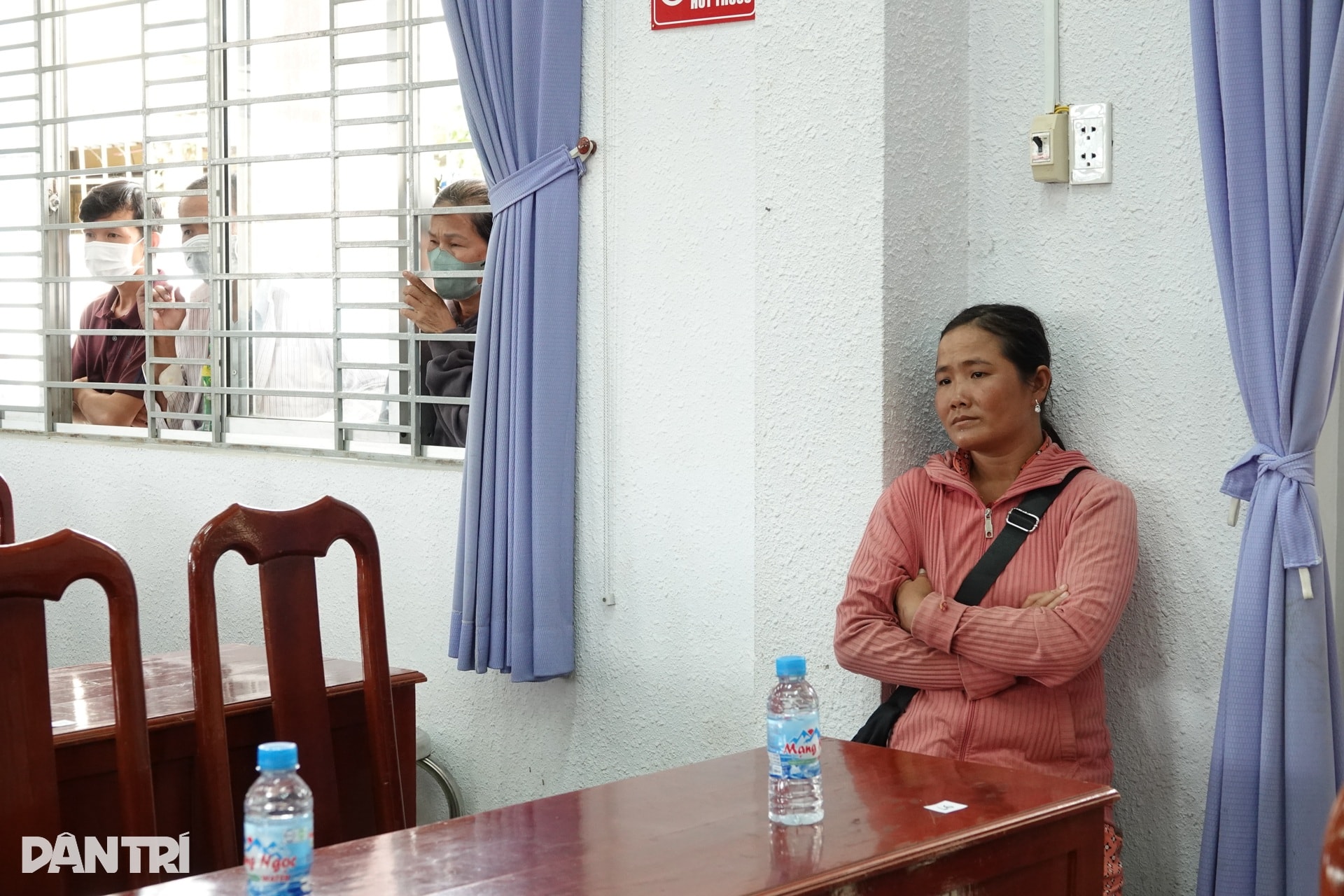 Tặng thẻ Bảo hiểm y tế và quà Trung thu đến học sinh khó khăn tỉnh Tây Ninh - 9