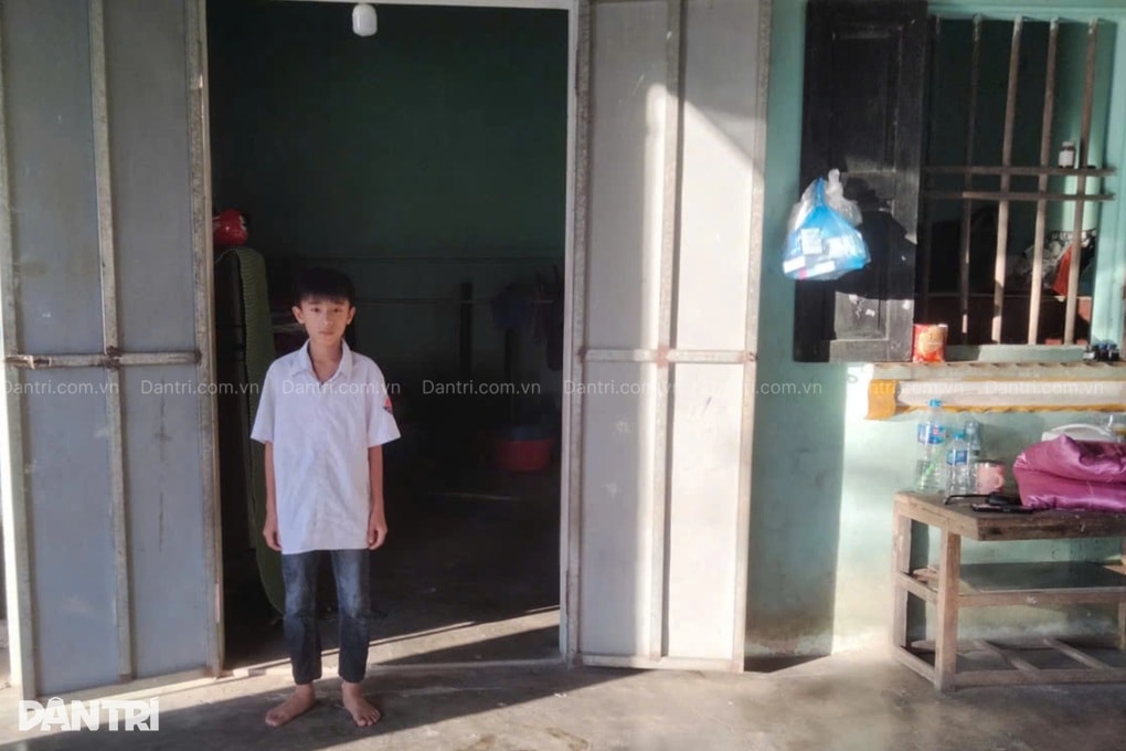 Bác sĩ kêu gọi giúp đỡ người cha “gà trống nuôi con” mắc bệnh hiểm - 4