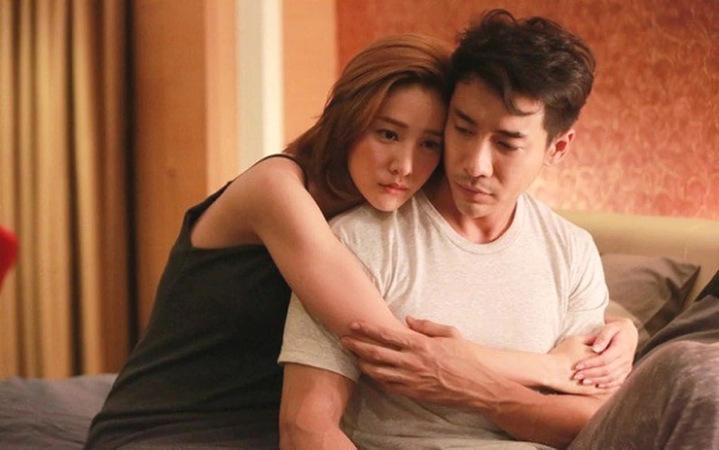 Đang yêu say đắm, bạn gái bất ngờ đề nghị tôi làm… em rể của cô ấy - 1 Đang yêu say đắm, bạn gái bất ngờ đề nghị tôi làm… em rể của cô ấy - 1