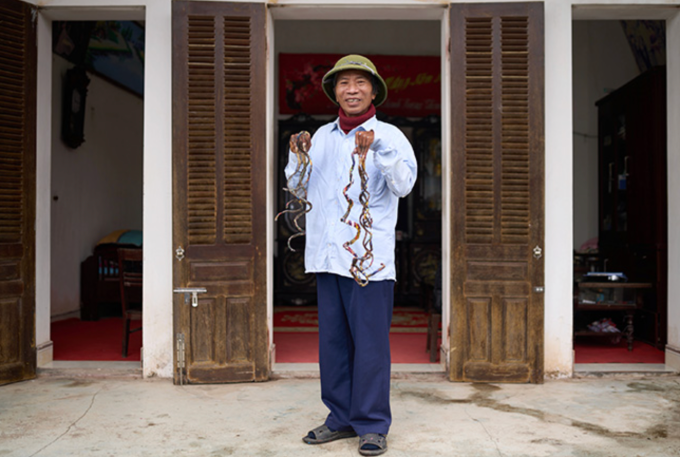 Ông Lưu Công Huyền ở Giao Yến, Giao Thủy, tỉnh Ninh Bình. Ảnh: Guinness World