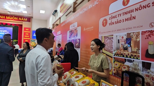 Phường An Lạc ra mắt nền tảng thương mại điện tử B2B đầu tiên tại Việt Nam - Ảnh 3. Phường An Lạc ra mắt nền tảng thương mại điện tử B2B đầu tiên tại Việt Nam - Ảnh 3.