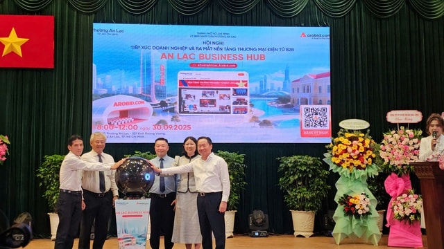 Phường An Lạc ra mắt nền tảng thương mại điện tử B2B đầu tiên tại Việt Nam - Ảnh 2. Phường An Lạc ra mắt nền tảng thương mại điện tử B2B đầu tiên tại Việt Nam - Ảnh 2.