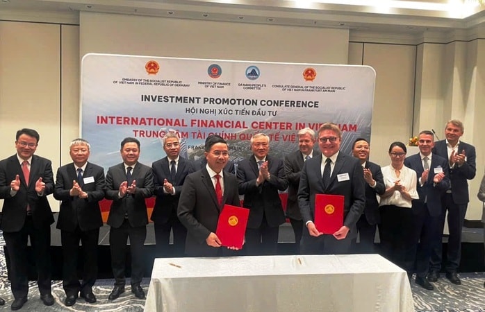 Đà Nẵng thúc đẩy đầu tư Trung tâm tài chính tại Frankfurt , khẳng định vai trò tiên phong - Ảnh 1.