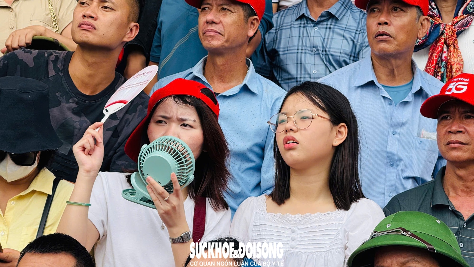 Giải mã sức hút Lễ hội chọi trâu Đồ Sơn - di sản văn hóa biển độc đáo- Ảnh 14.