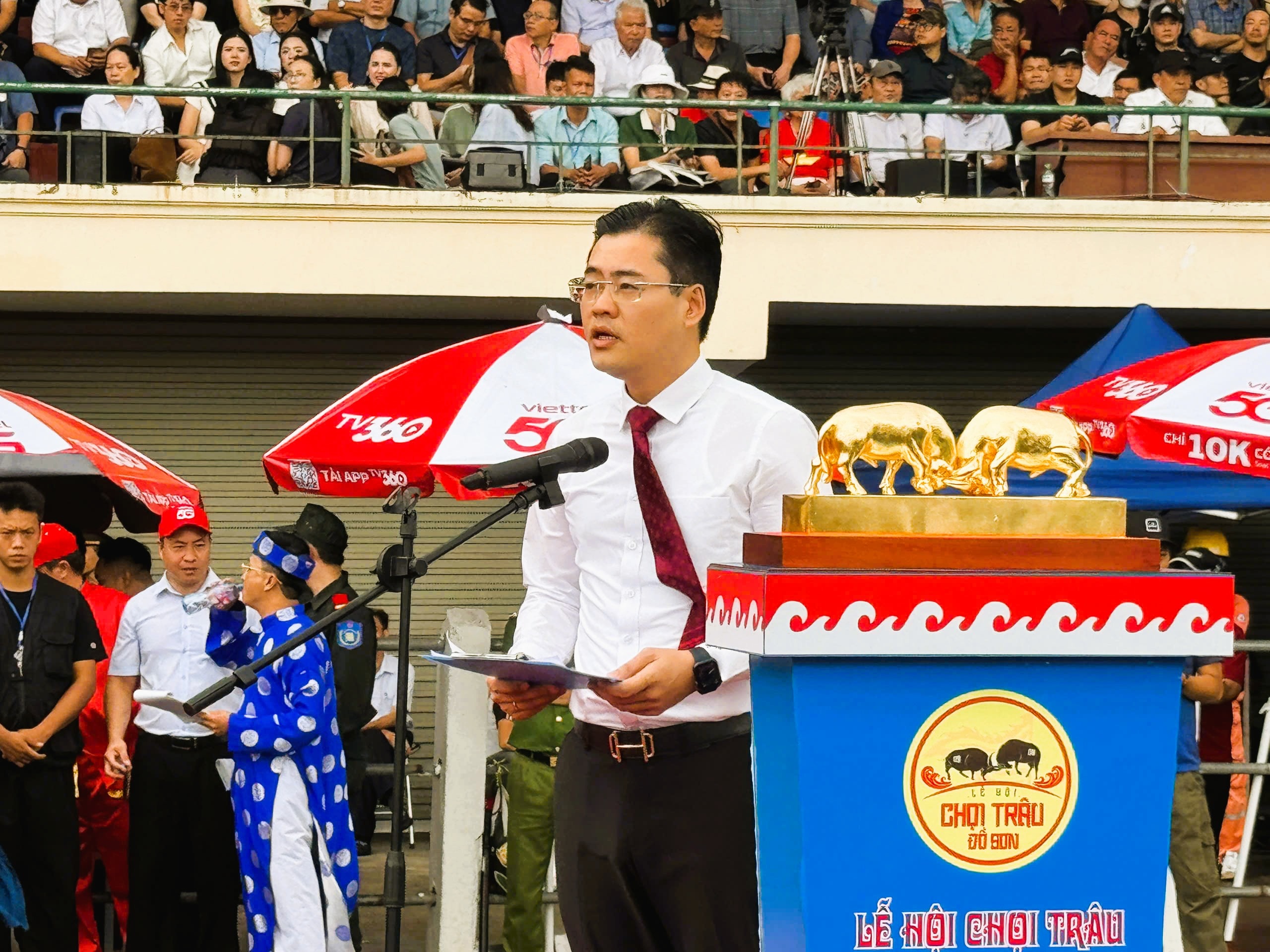 Giải mã sức hút Lễ hội chọi trâu Đồ Sơn - di sản văn hóa biển độc đáo- Ảnh 8.