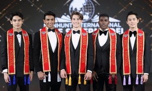 Thêm một người mẫu Việt giành giải Á vương tại đấu trường quốc tế