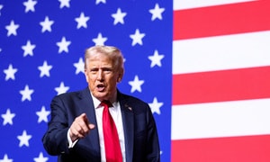 Họp khẩn với tướng lĩnh cấp cao, Tổng thống Trump, Bộ trưởng Hegseth nói gì?