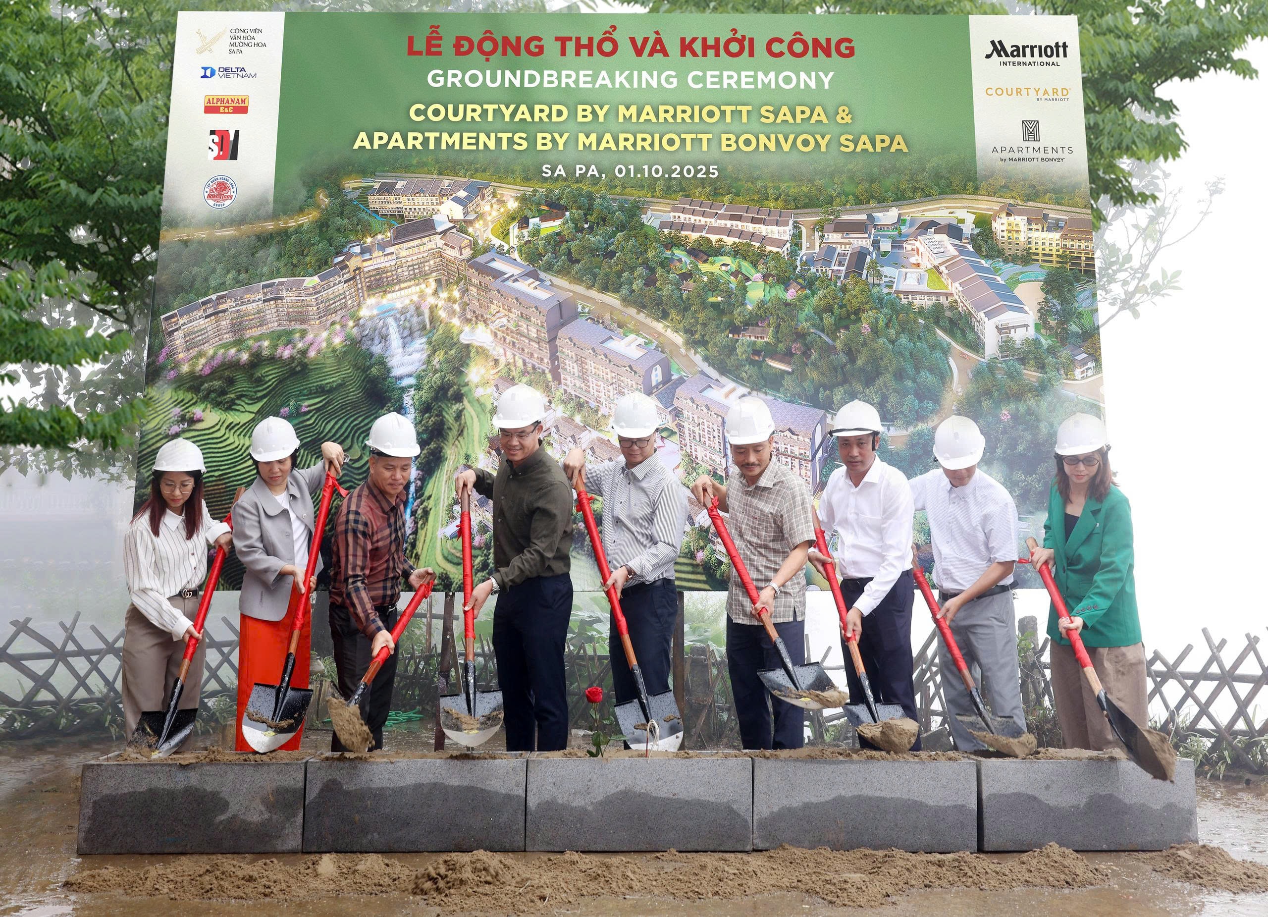 Khoảnh khắc ý nghĩa tại Lễ Động thổ & Khởi công Courtyard by Marriott Sapa và Apartments by Marriott Bonvoy.