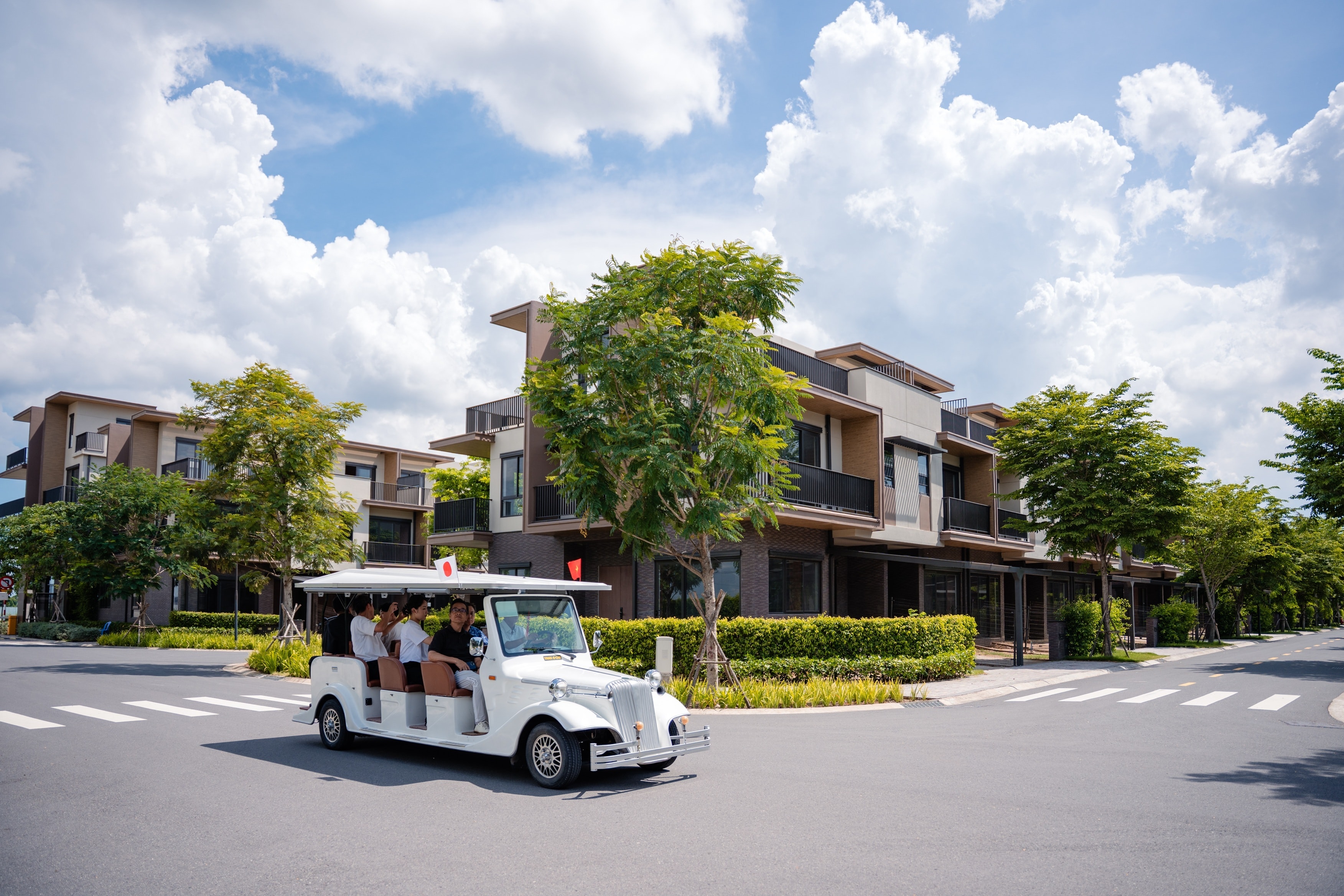 Izumi City mở ra phong cách sống xanh - tiện nghi - kết nối toàn cầu.