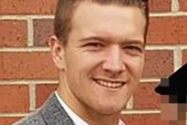 Niall Thubron từng là cảnh sát của Đơn vị phòng chống tội phạm có tổ chức, nhưng hiện bị đuổi khỏi ngành trọn đời. Ảnh: X