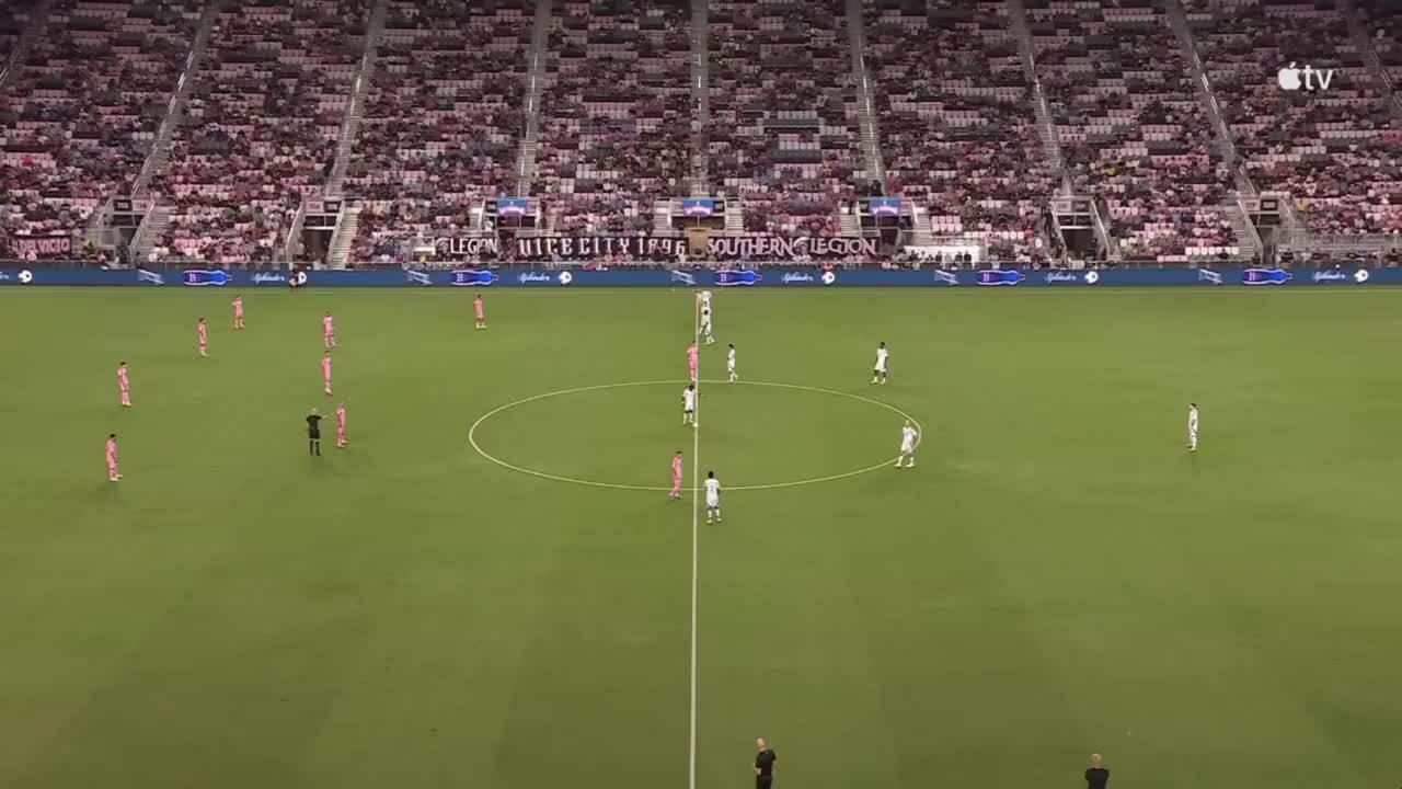 Inter Miami thua Chicago Fire