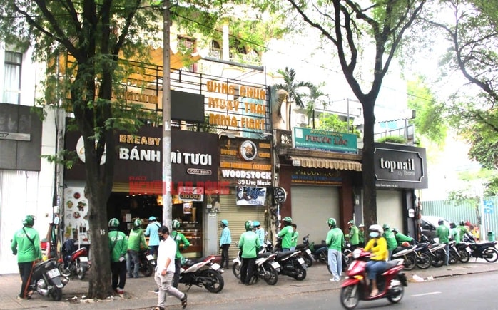 Bready bánh mì tươi chính thức đóng cửa sau 21 năm hoạt động tại TP HCM - Ảnh 3.