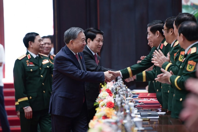 Tổng Bí thư Tô Lâm dự và chỉ đạo phiên bế mạc Đại hội Đảng bộ Quân đội, sáng 2/10. Ảnh: Hoàng Phong
