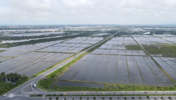 Hiện trạng nơi xây dụng khu đô thị hỗn hợp phía Tây sông Lệ Kỳ.  Ảnh: Đắc Thành