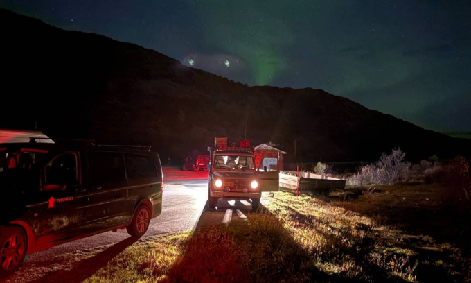 Lực lượng được triển khai tìm kiếm các quân nhân Na Uy mất tích tại Finnmark hôm 2/10. Ảnh: NRK