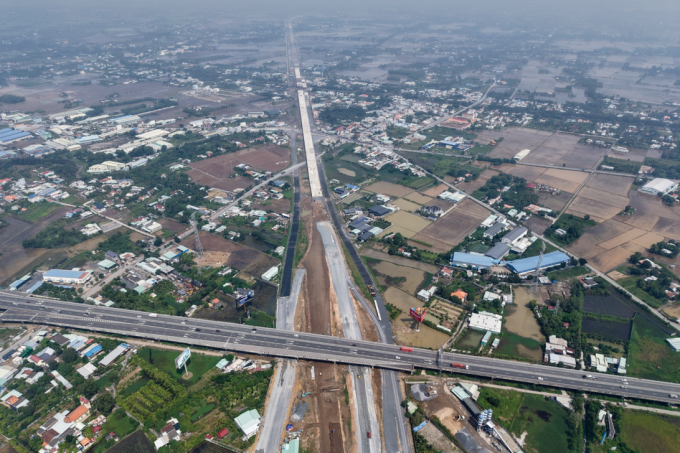 Vành đai 3 đoạn qua Tây Ninh đạt 80% khối lượng. Ảnh: Bá An