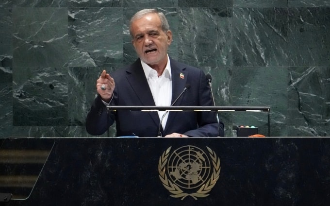 Tổng thống Iran Masoud Pezeshkian phát biểu tại trụ sở Liên Hợp Quốc ngày 24/9. Ảnh: AFP