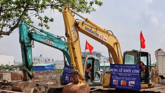 Tây Ninh khởi công dự án đường tỉnh hơn 1.850 tỉ đồng kết nối TP HCM- Ảnh 1.