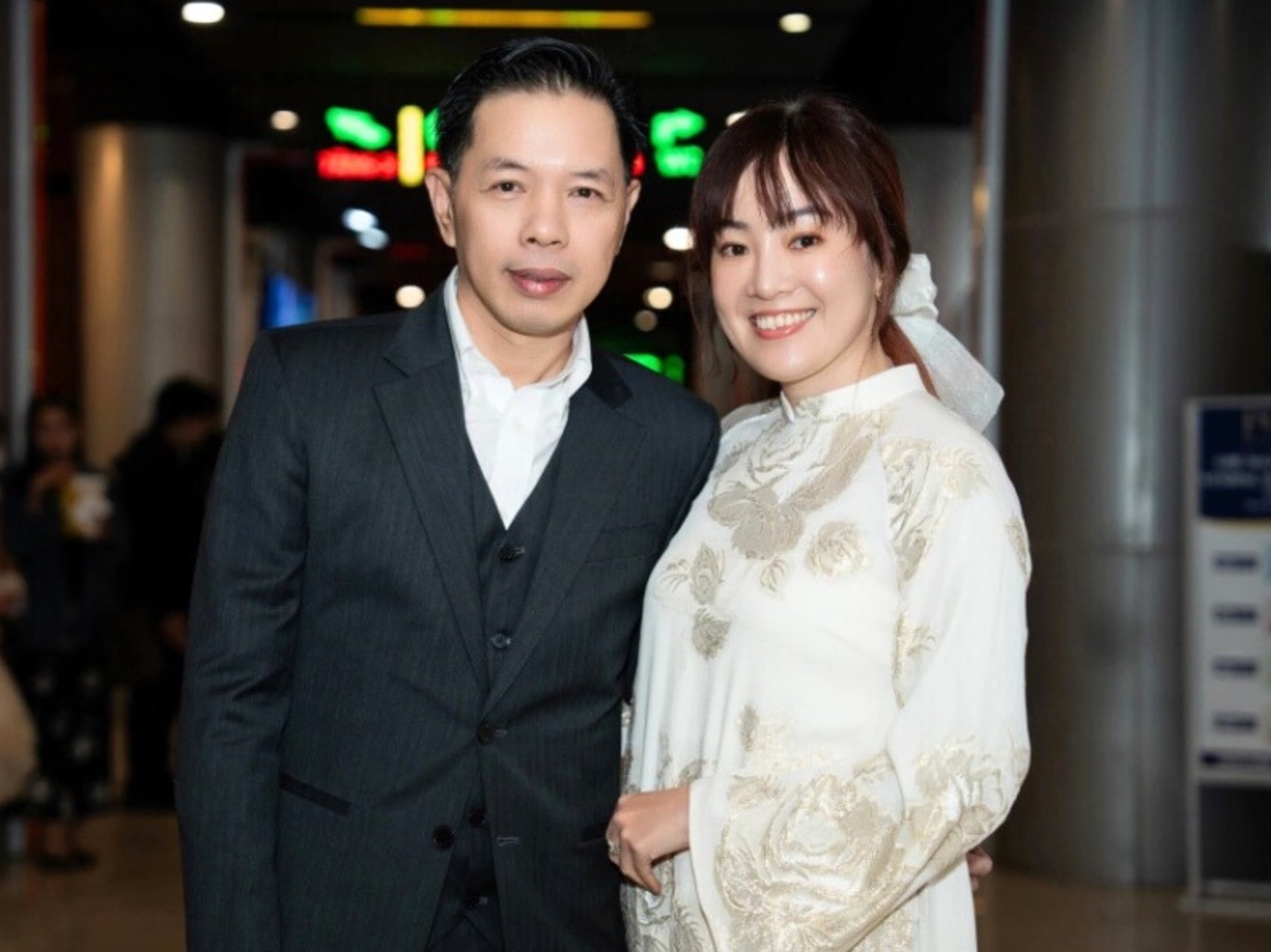 Diễn viên 'Tử chiến trên không' ly hôn sau 1 tuần cưới, giờ viên mãn bên vợ trẻ - 3