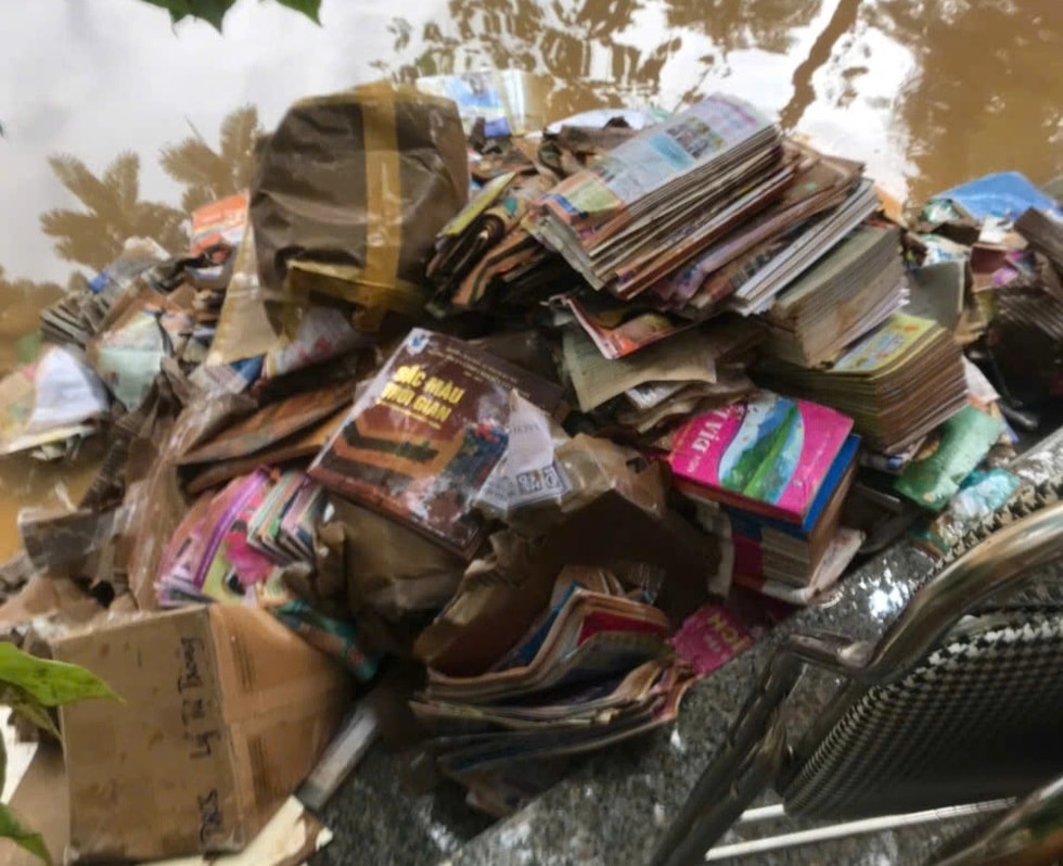 Trường ở Tuyên Quang tan hoang do lũ dữ, hơn 200 em nhỏ sơ tán, cần hỗ trợ - 2