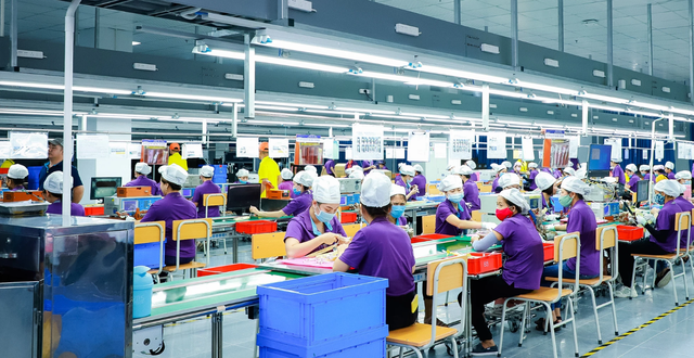 Nghệ An bứt phá thu hút FDI: Từ vùng đất truyền thống đến “thủ phủ” công nghiệp xanh- Ảnh 5. Nghệ An bứt phá thu hút FDI: Từ vùng đất truyền thống đến “thủ phủ” công nghiệp xanh- Ảnh 5.
