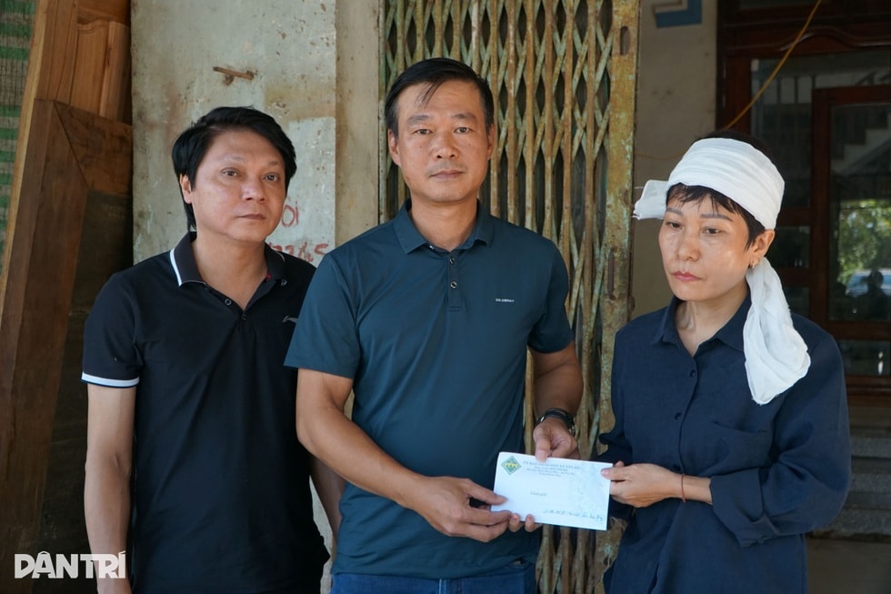 Người vợ có chồng tử nạn trong tâm lũ: “Cả nhà đợi cơm, anh chẳng kịp về” - 6