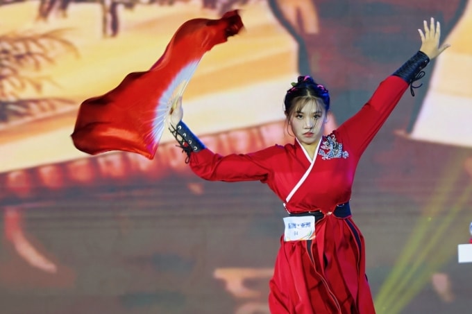 Thanh Mai hóa thân thành một nữ tướng sĩ trong phần thi tài năng. Ảnh: Nhân vật cung cấp