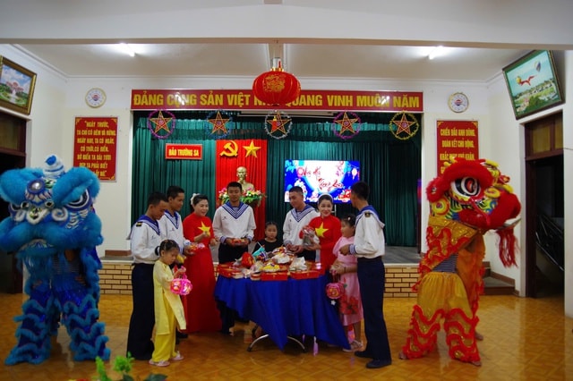 Trung thu ấm áp ở Trường Sa- Ảnh 1. Trung thu ấm áp ở Trường Sa- Ảnh 1.
