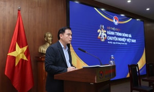 VFF phát hành sách đặc biệt kỉ niệm 25 năm bóng đá Việt Nam