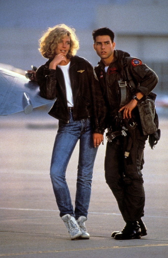 Nhân vật Charlotte Charlie Blackwood và Pete Maverick Mitchell trong Top Gun năm 1986. Ảnh: Everett Collection