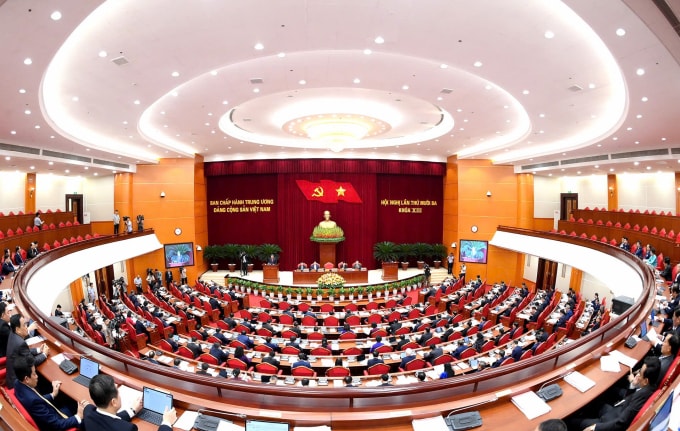Phiên khai mạc hội nghị Trung ương 13, sáng 6/10. Ảnh: Gia Hân