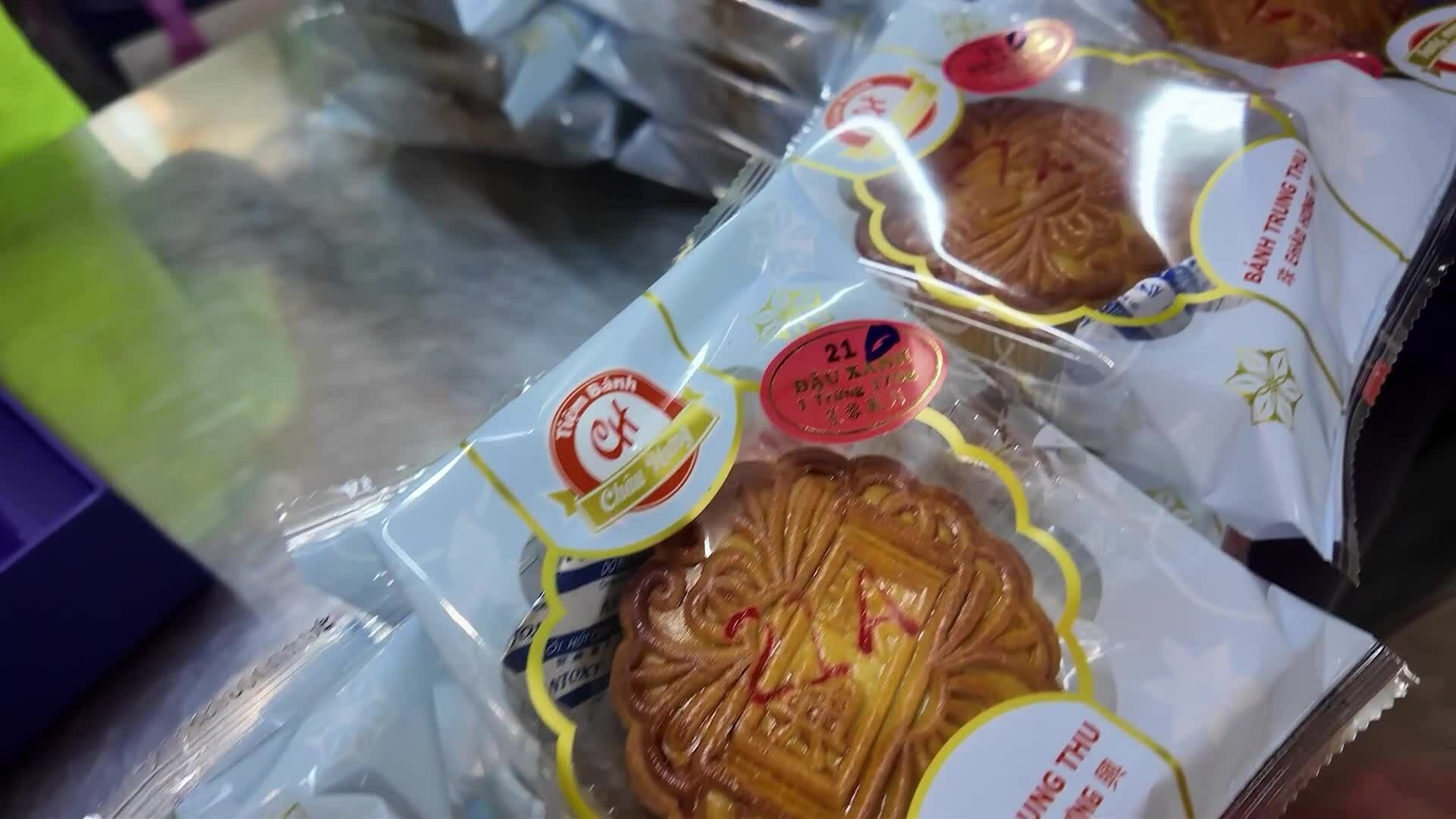Tiệm bánh trung thu hơn 60 giữ vị truyền thống tại TP HCM