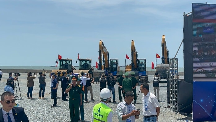 3 tập đoàn lớn cùng đề xuất đầu tư xây cầu Cần Giờ- Ảnh 1. 3 tập đoàn lớn cùng đề xuất đầu tư xây cầu Cần Giờ- Ảnh 1.
