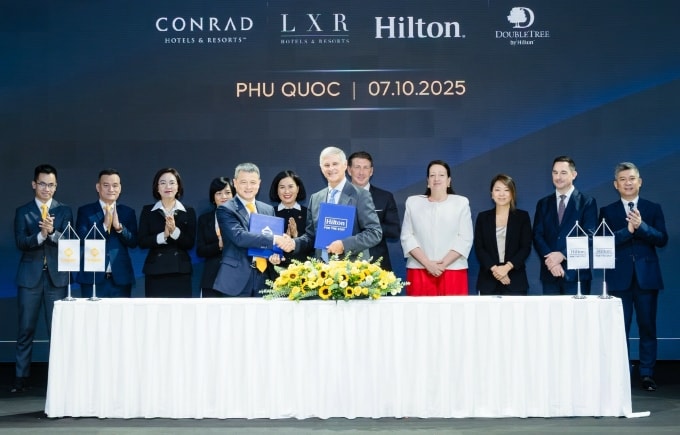 Lễ ký kết Sun Group và Hilton, ngày 7/10. Ảnh: Sun Group