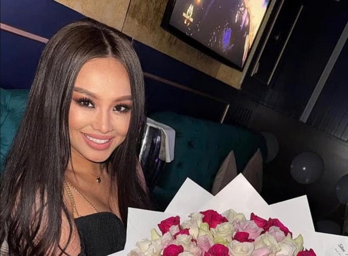 Bà Saule Rabayeva, mẹ của thủ môn Kalmurza. Ảnh: IGNV