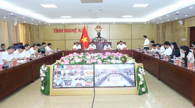 Nghệ An: Vượt thiên tai, tăng trưởng kinh tế 9 tháng đầu năm đứng thứ 11 cả nước- Ảnh 1. Nghệ An: Vượt thiên tai, tăng trưởng kinh tế 9 tháng đầu năm đứng thứ 11 cả nước- Ảnh 1.