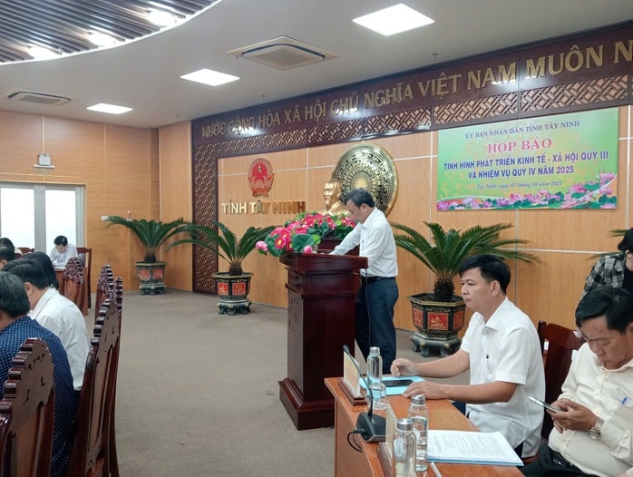 Tốc độ tăng trưởng kinh tế 9 tháng ở Tây Ninh đứng đầu Đông Nam Bộ - Ảnh 3.