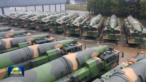 Trung Quốc trình làng tên lửa 'sát thủ Guam' thế hệ mới