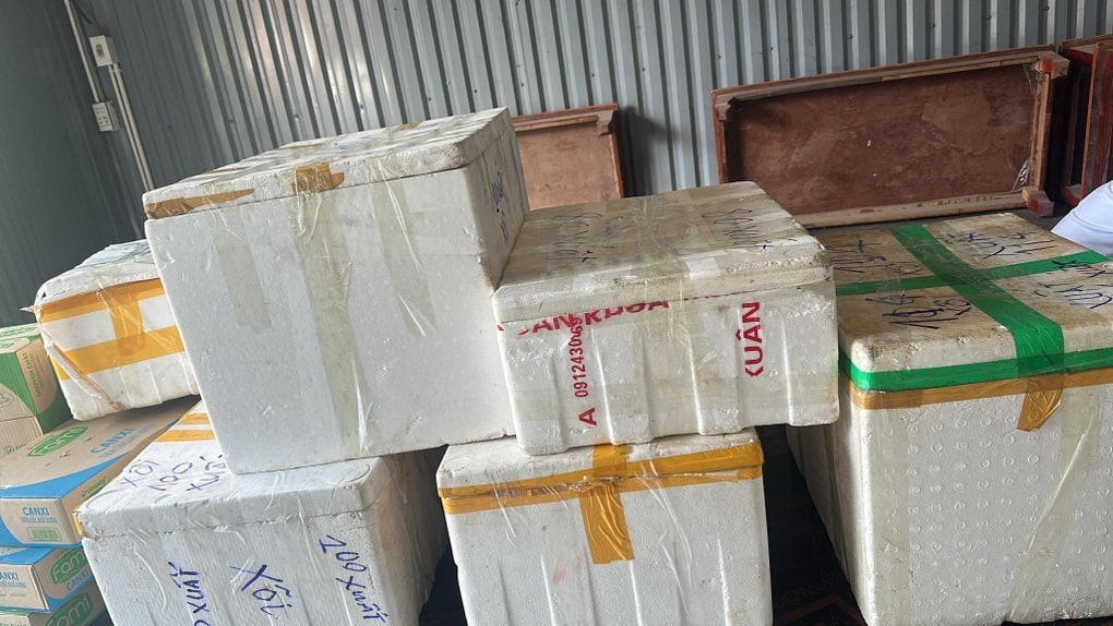 Chủ quán nấu 2 tạ xôi cứu trợ người dân Thái Nguyên bị ngập lụt - 3