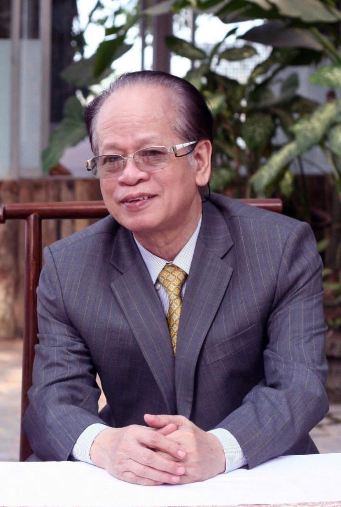 Chân dung giáo sư Nguyễn Quang Hồng. Ảnh: Viện nghiên cứu Hán Nôm