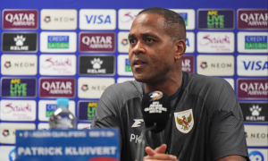 HLV Kluivert: 'Tâm lý là chìa khóa để Indonesia tìm vé dự World Cup'