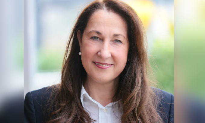 Bà Stalzer trong bức ảnh đăng ngày 7/10. Ảnh: Bild