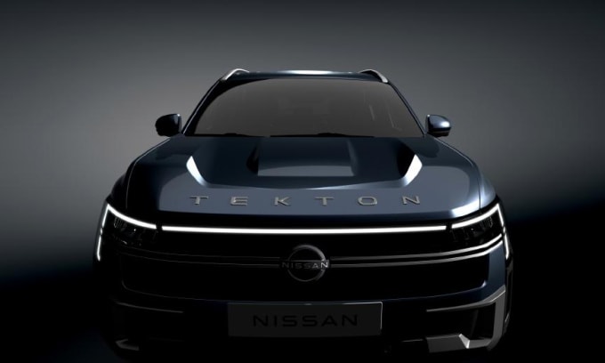 Mẫu xe mới với tên gọi nằm ngay phía đầu xe. Ảnh: Nissan