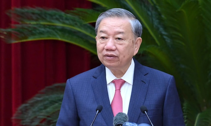 Tổng Bí thư Tô Lâm phát biểu bế mạc Hội nghị Trung ương 13, sáng 8/10. Ảnh: Gia Hân