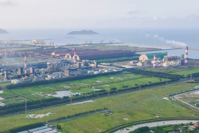 Bất chấp thiên tai, vốn dự án đầu tư trong nước vào Hà Tĩnh vẫn tăng mạnh- Ảnh 1. Bất chấp thiên tai, vốn dự án đầu tư trong nước vào Hà Tĩnh vẫn tăng mạnh- Ảnh 1.