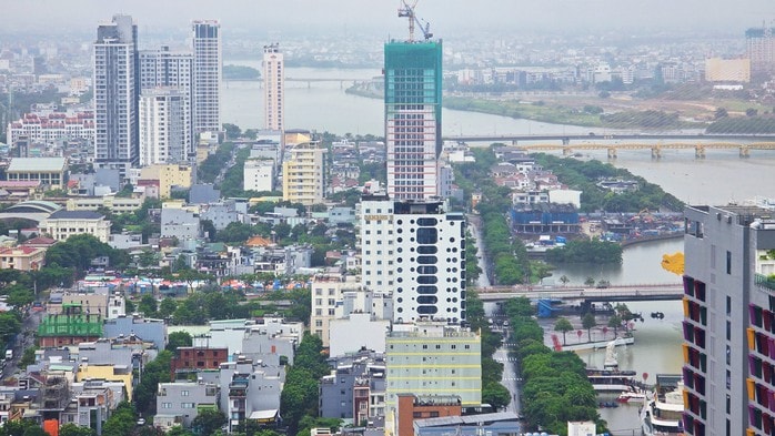 Dòng vốn tư nhân thúc đẩy phát triển kinh tế Đà Nẵng mạnh mẽ trong năm 2024 - Ảnh 1. Dòng vốn tư nhân thúc đẩy phát triển kinh tế Đà Nẵng mạnh mẽ trong năm 2024 - Ảnh 1.
