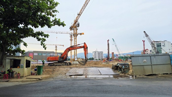 Dòng vốn tư nhân thúc đẩy phát triển kinh tế Đà Nẵng mạnh mẽ trong năm 2024 - Ảnh 3. Dòng vốn tư nhân thúc đẩy phát triển kinh tế Đà Nẵng mạnh mẽ trong năm 2024 - Ảnh 3.