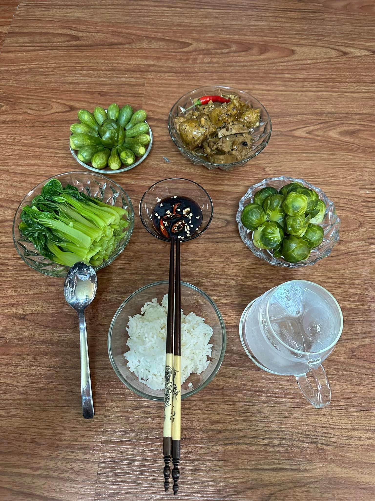 Á hậu Trương Thị May ăn chay trường từ nhỏ, tuổi U40 sống an yên, nhan sắc ngày càng thăng hạng- Ảnh 9. Á hậu Trương Thị May ăn chay trường từ nhỏ, tuổi U40 sống an yên, nhan sắc ngày càng thăng hạng- Ảnh 9.
