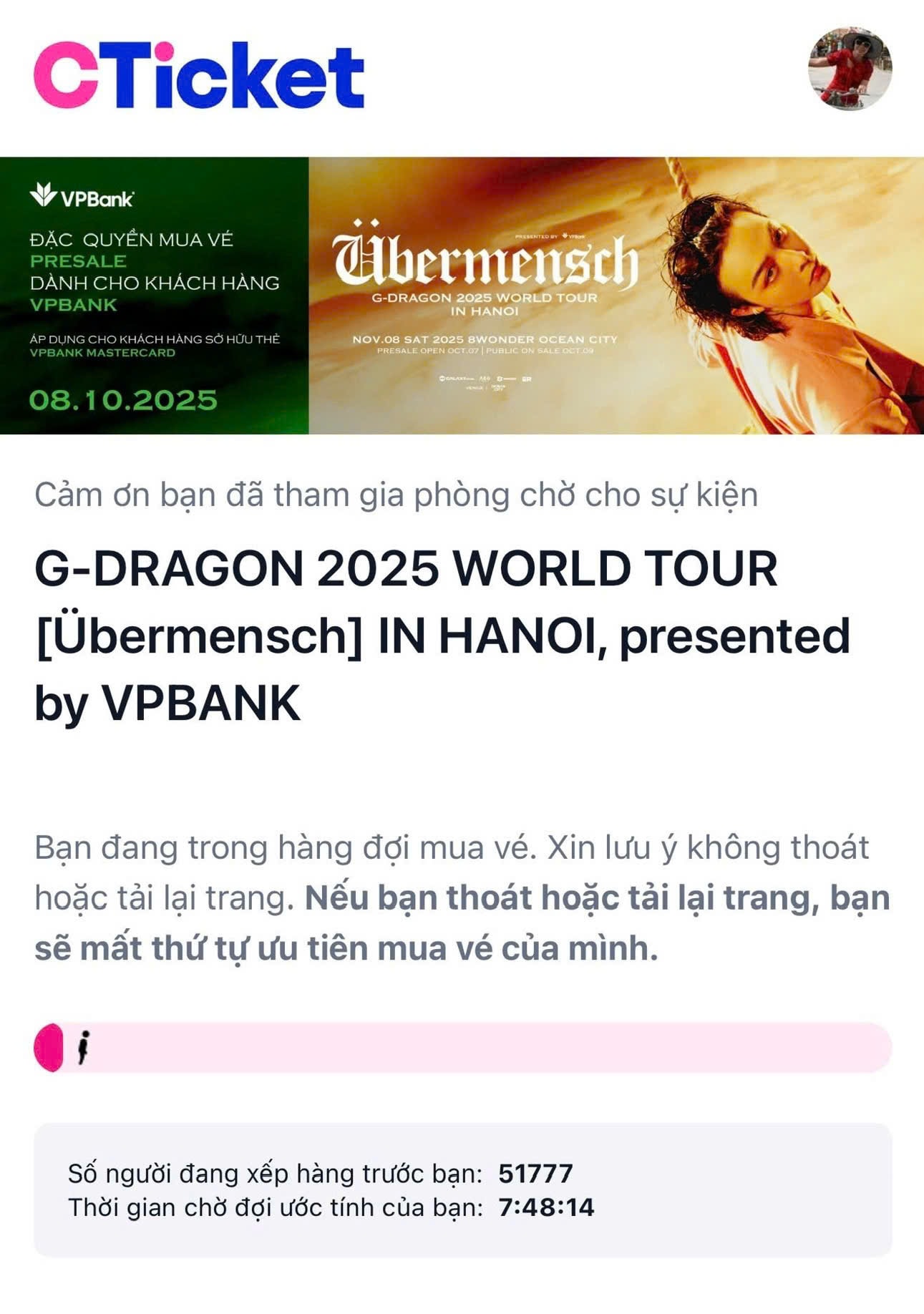 Số người xếp hàng mua vé presale cỡ này.
